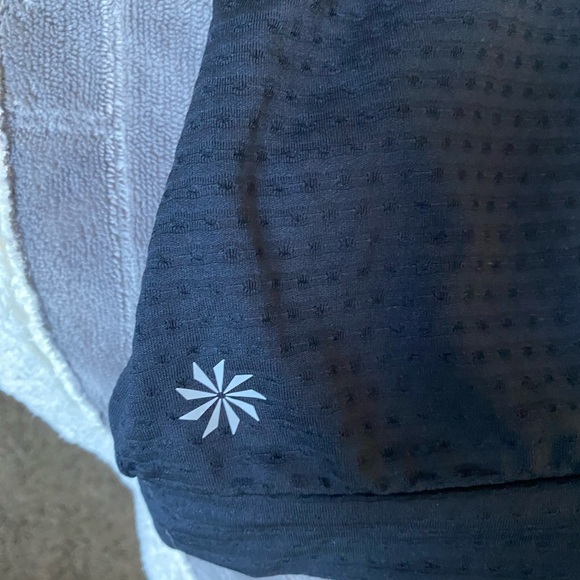 Athleta strappy tank with built-in bra, size medium, great condition - Picture 2 of 5